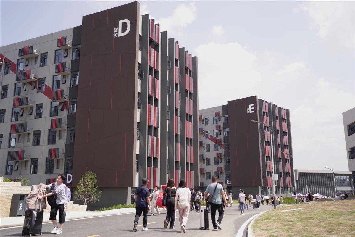 宝运莱游戏官网